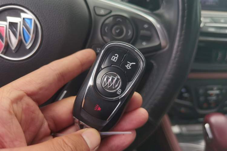 Used Buick Envision 2019 20T Two-Wheel Drive Luxury Version China V Standard Vehicle Key