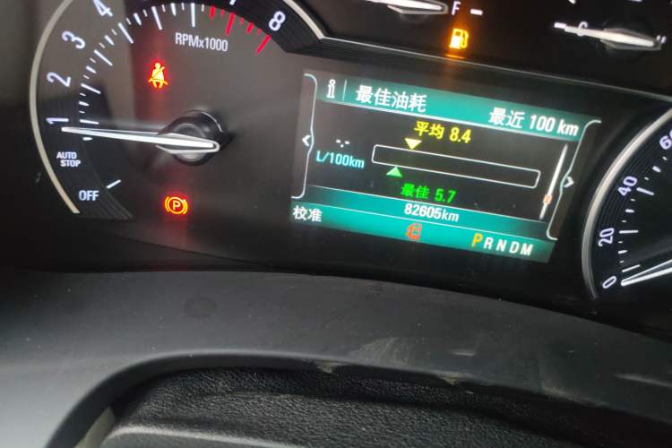 Used Buick GL8 2018 ES 28T Comfort Model China VI Standard Odometer Close Up