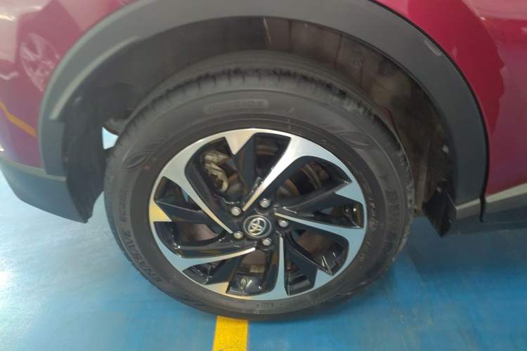 Used Toyota IZOA 2020 2.0L Yichi Version