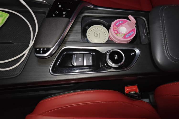 Used Changan UNI-T 2020 1.5T Prestige Version
