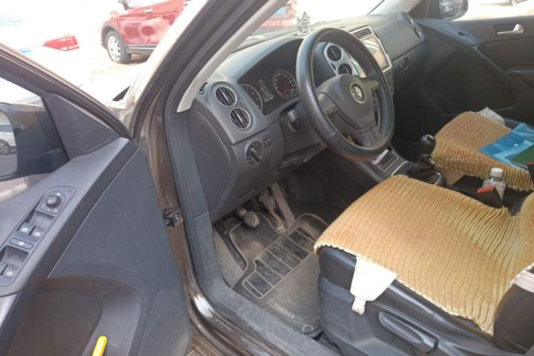 Used Volkswagen Tiguan L 2015 1.8TSI Manual Two-Wheel Drive Fashion Edition