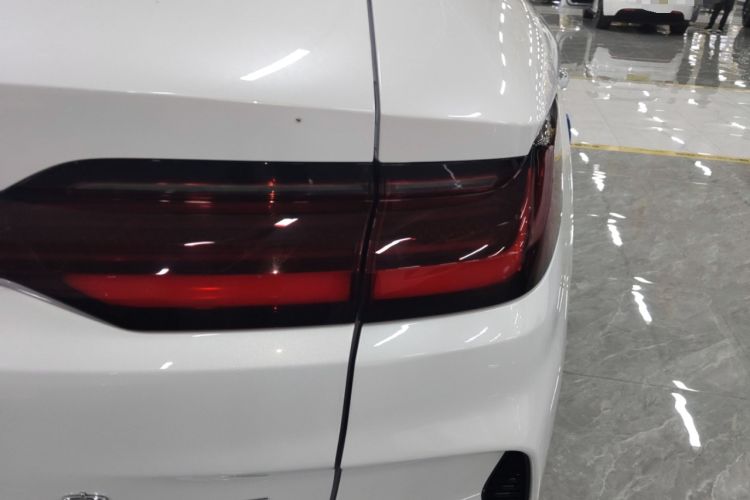 Used BYD Song PLUS New Energy 2025 DM-i 112KM Prestige Model Right Rear Taillight