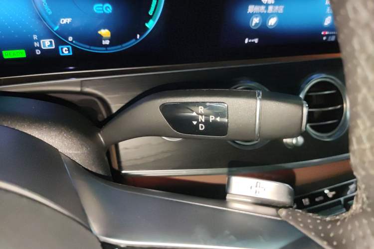 Used Mercedes-Benz E-Class New Energy 2022 E 350 e L Plug-in Hybrid Sports Sedan Gear Lever