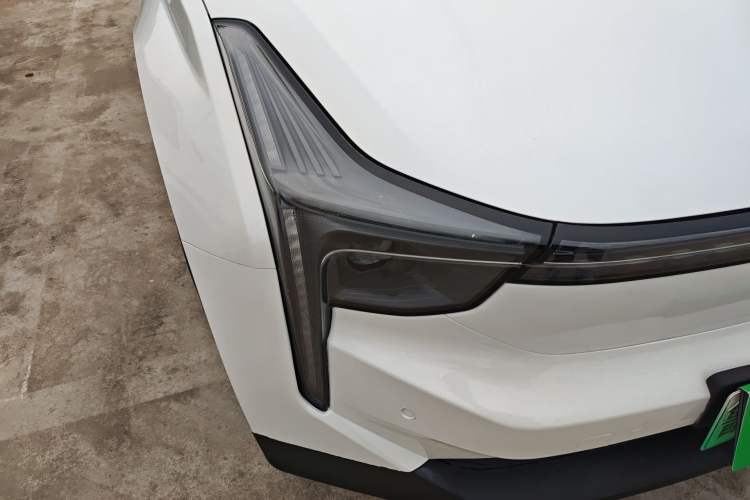 Used NETA U 2020 400 U-Create Right Front Headlight