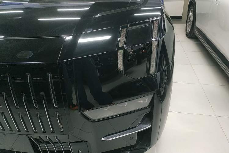 Used Zeekr 009 2022 Revised WE Version
