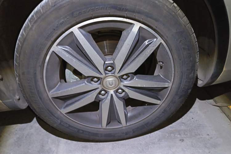 Used CHANGAN Eado 2015 1.6L Automatic Luxury Model
