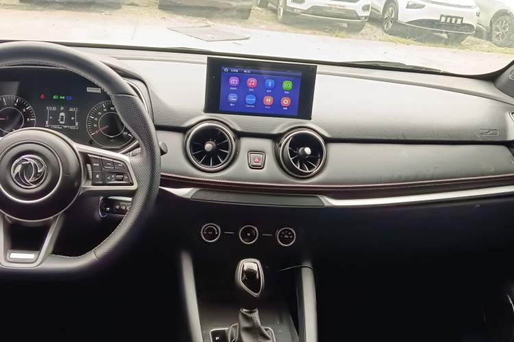 Used Dongfeng Fengon 500 2022 1.5L CVT Enjoyment Version
