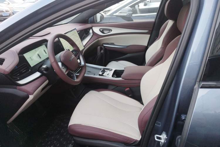 Used BYD Seal 07 DM-i 2025 Intelligent Driving Version DM-i 1.5L 125 km Prestige Edition
