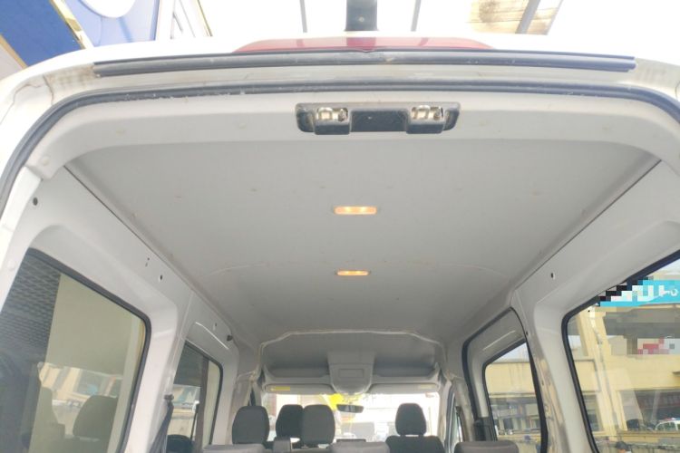 Used SAIC MAXUS Xintu V90 2021 2.0T Automatic Zhiyun King Rear-Drive Single-Tire Long Wheelbase High-Roof 7-Seater
