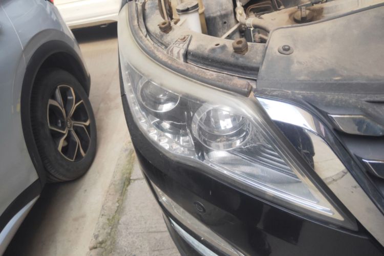 Used Baojun 560 2015 1.8L manual luxury version