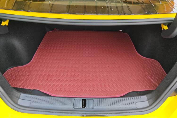 Used MG 5 2021 180 DVVT CVT Youth Luxury Edition
