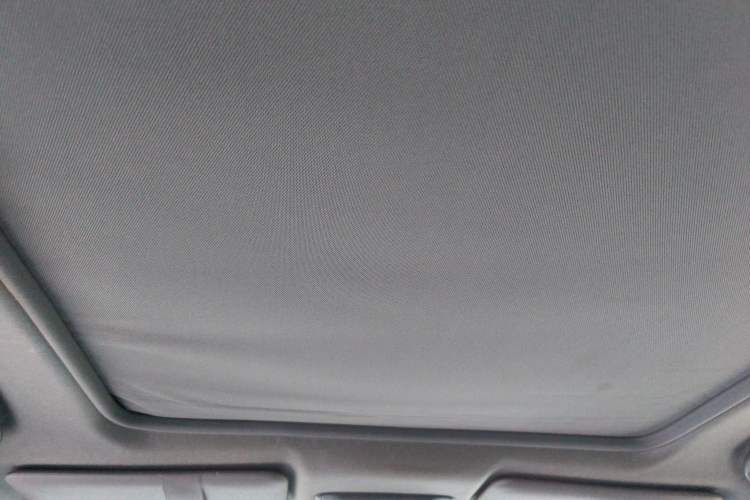 Used Honda XR-V 2015 1.8L VTi CVT Luxury Edition Headliner