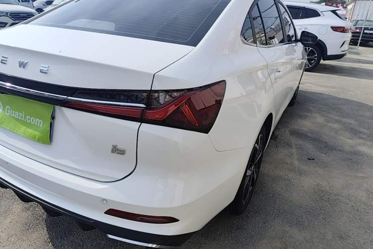 Used Roewe i5 2023 1.5L CVT Luxury Edition

