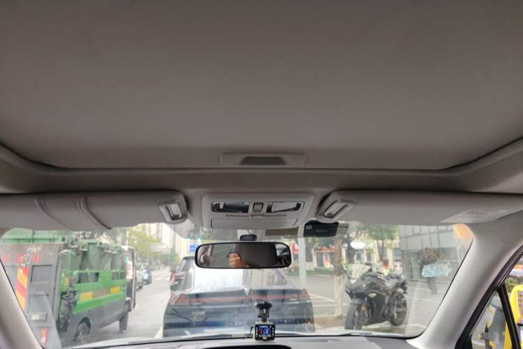 Used Subaru Forester 2013 2.0i Automatic Luxury Navigation Edition
