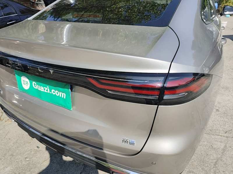 Used Geely Auto Emgrand 2026 Model 5th Generation 1.5L CVT Prestige Edition — 7