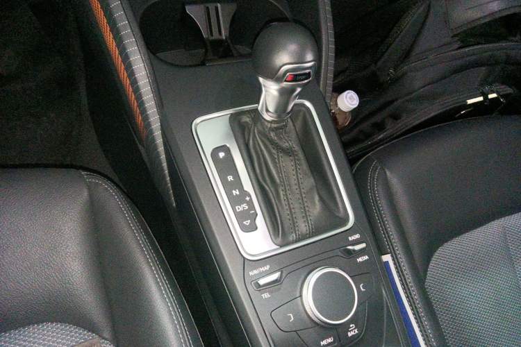 Used Audi Q2L 2018 35 TFSI Fashion Elegant Version China V