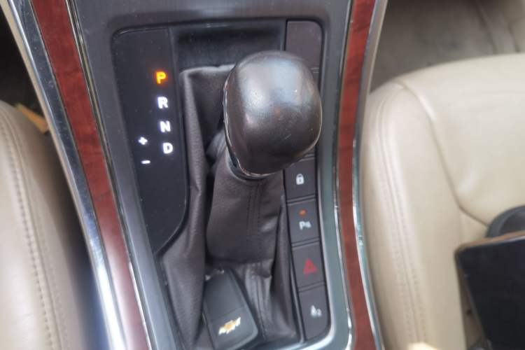 Used Roewe 950 2012 2.4L Luxury Edition
