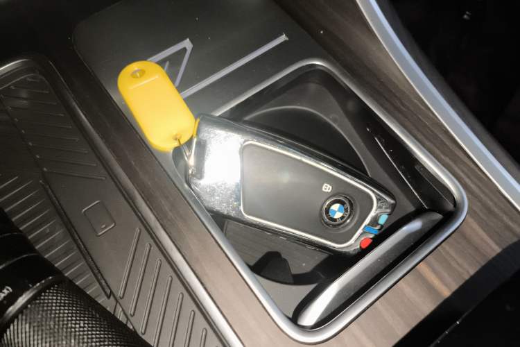 Used BMW 7 Series 2023 735Li Luxury Package