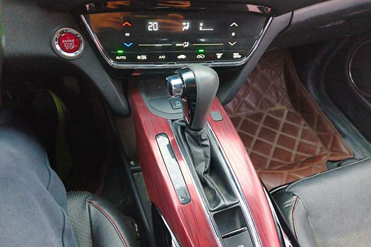 Used Honda XR-V 2015 1.8L VTi CVT Luxury Edition Gear Lever