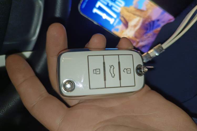 Used Roewe 360 2017 1.5L Automatic Smart Screen Version