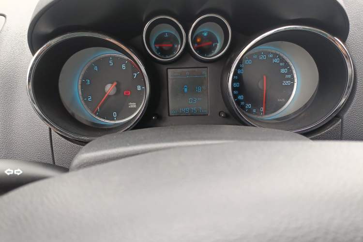 Used CHANGAN CS35 2015 1.6L Manual Comfort Model China IV Standard Odometer Close Up