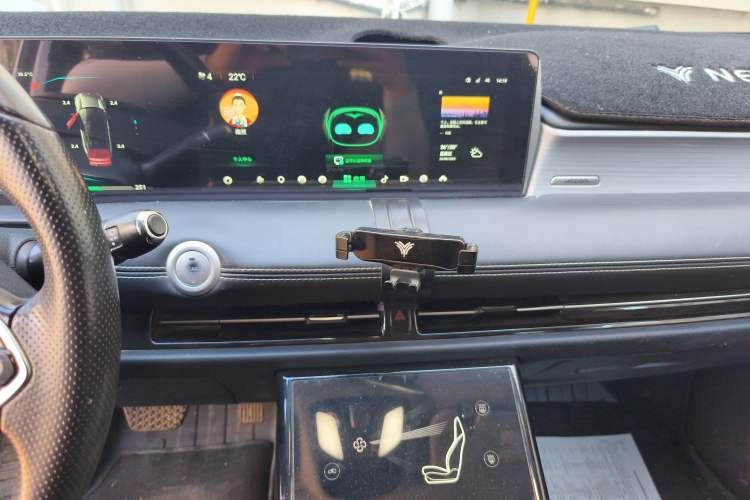 Used NETA U 2021 Pro 400 Cruiser Edition Audio And AC Panel