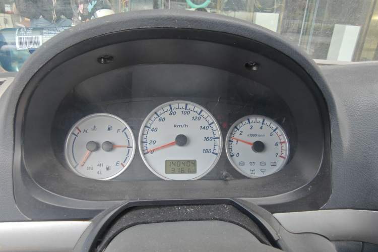 Used King Long Golden Way 2015 2.0L Value-Packed Practical Version 4G21B Instrument Cluster