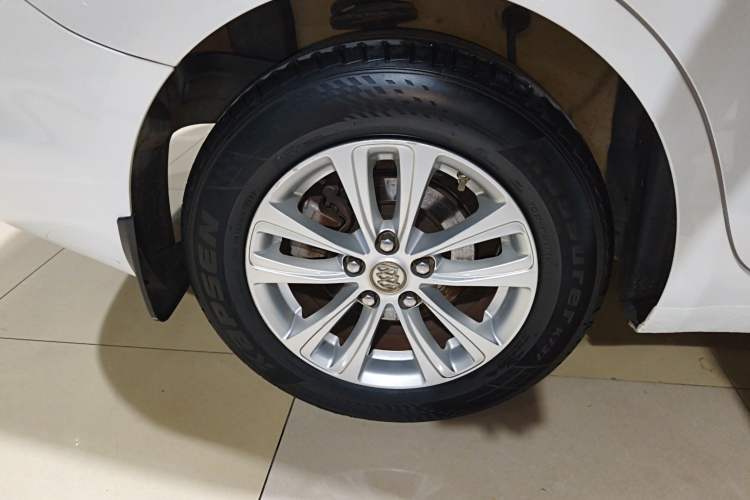 Used Buick GT 2017 15N Manual Entry-Level Trim
