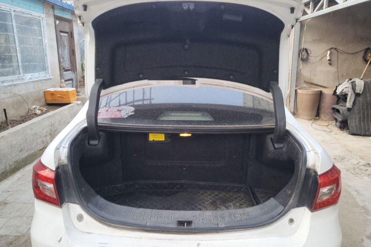 Used BYD Qin New Energy 2015 1.5T Dual-Crown Flagship Edition