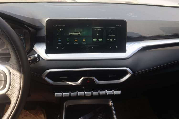 Used Cowin Xuanjie Pro 2021 1.5T CVT Jinghao Edition Audio And AC Panel