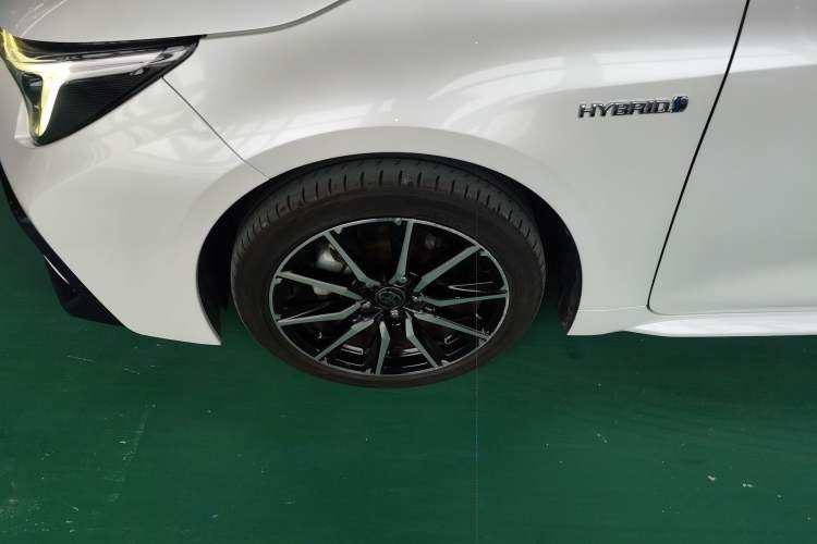 Used Toyota Levin 2023 Smart Electric Hybrid Dual-Engine 1.8L Sport Edition Left Front Wheel Hub