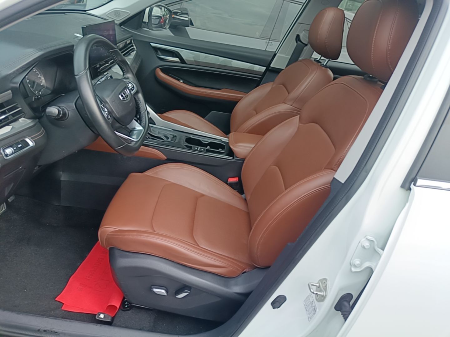 Geely Auto Vision X6 2021 PRO 1.4T Automatic Prestige Model — снимка 17