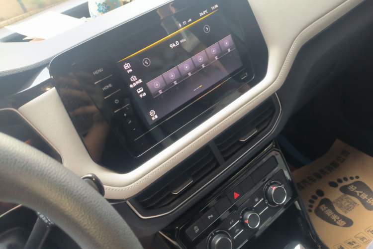 Used Volkswagen Tharu 2025 New Sharp 1.5L Ambitious Edition Audio And AC Panel