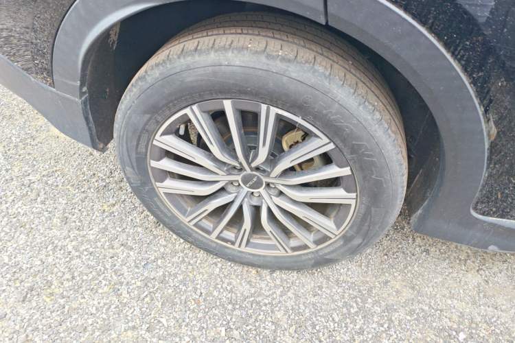 Used JETOUR X70 PLUS 2023 1.6T DCT Stronger 5-Seater