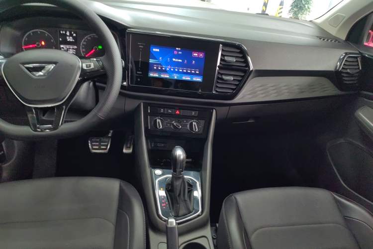 Used Jetta VS5 2019 280TSI Automatic Enjoyment Model
