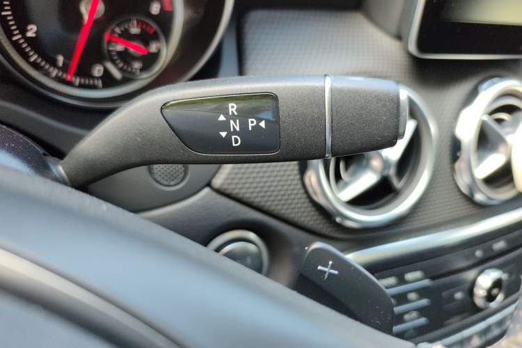 Used Mercedes-Benz GLA 2017 GLA 200 Fashion Model