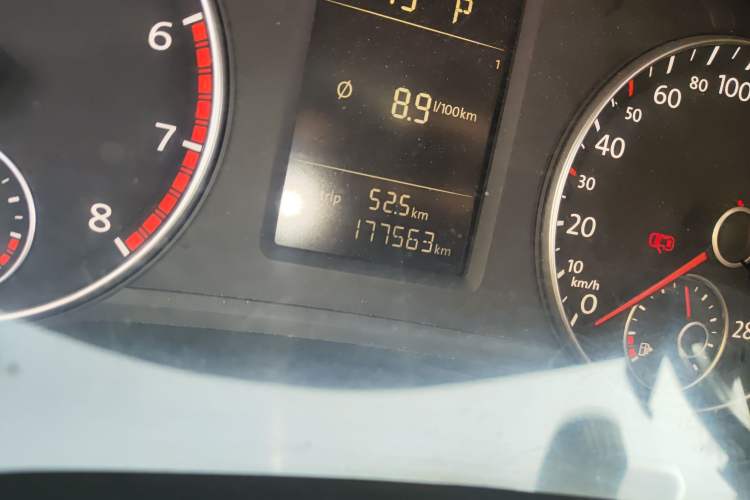 Used Volkswagen Passat 2011 1.8TSI Automatic Prestige Edition
