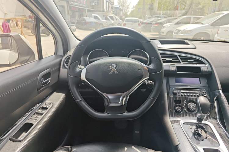 Used Peugeot 3008 2013 2.0L Automatic Trend Edition Steering Wheel