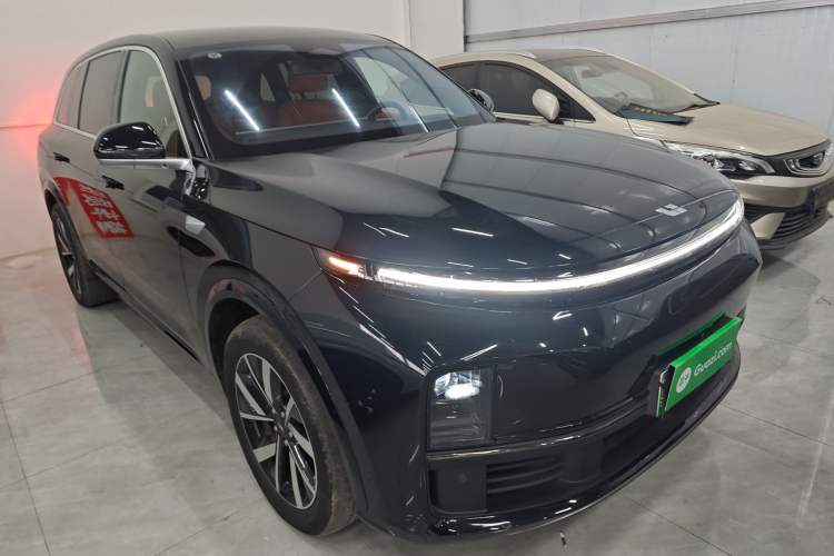 Used Li Auto L7 2023 Air model

