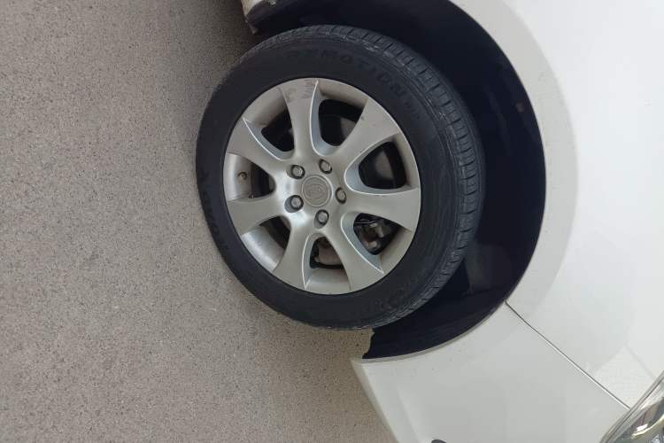 Used BYD e5 2016 300 Luxury Edition
