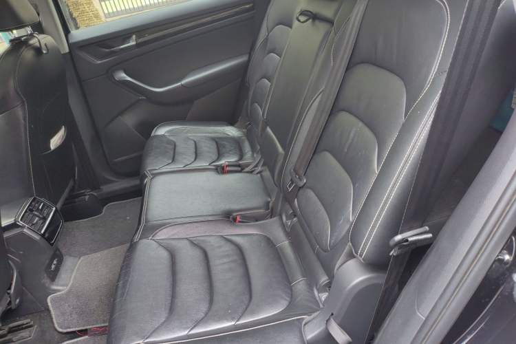 Used Skoda Kodiaq 2017 TSI330 7-Seater Two-Wheel-Drive Luxury Edition