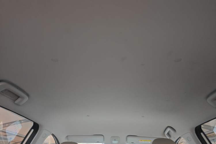 Used Wuling Bingo PLUS 2024 330 km Range Five-Seater Version