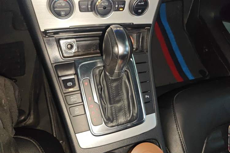 Used Volkswagen Magotan 2013 1.8TSI Luxury Model