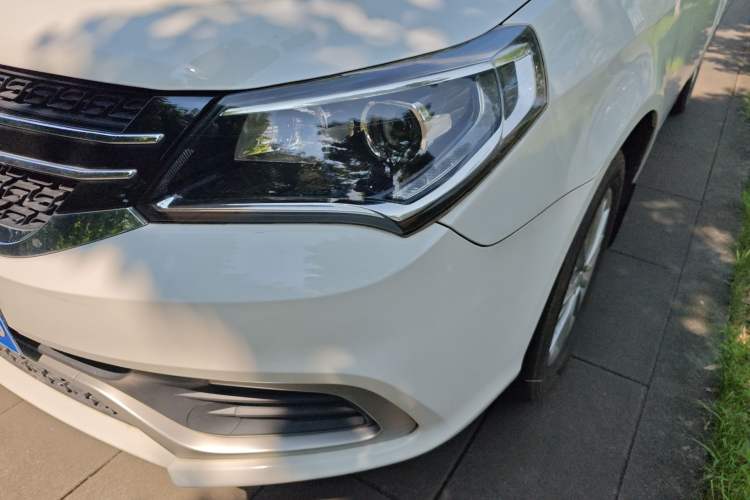 Used Geely Auto Diamond 2017 1.5L Manual Value-Added Model
