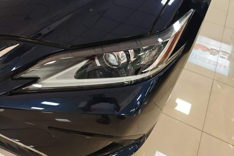 Used Lexus ES 2020 200 Excellence Edition Left Front Headlight