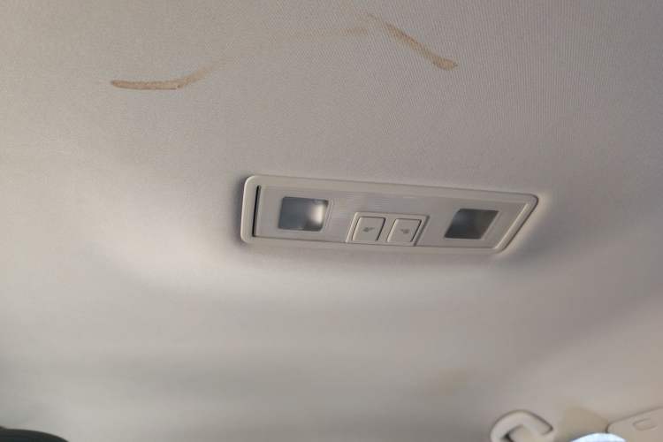 Used Volkswagen Lamando 2015 230TSI DSG Fashion Edition Headliner