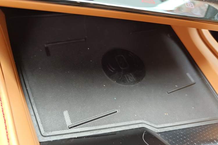 Used Zeekr 001 2023 WE Edition 86 kWh Interior 1