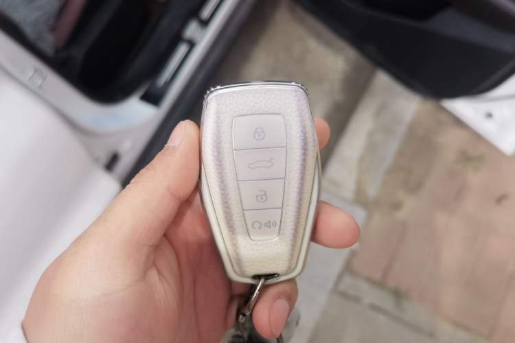 Used Geely Auto Coolray 2020 PRO 260T DCT Light Knight BSG