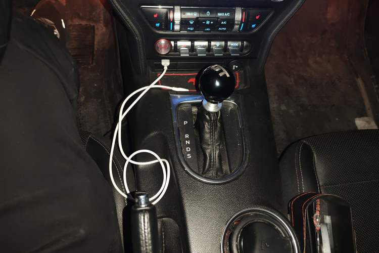 Used Ford Mustang 2019 2.3L EcoBoost Gear Lever