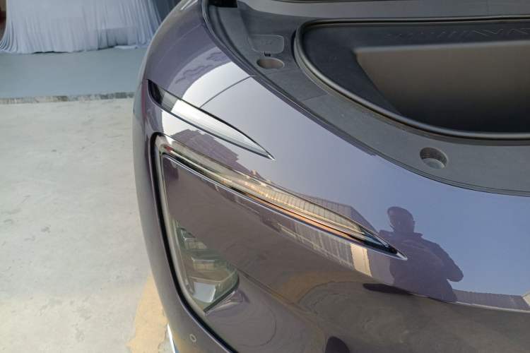 Used Avatr 12 2024 700 Three-Laser Rear-Wheel Drive Luxury Edition Right Front Headlight